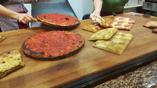 Pizzeria La Saporita 2